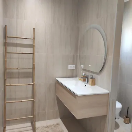 Avec Piscine 6 Personnes Bastelicaccia