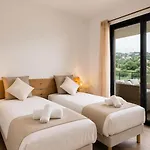 Villa Haute Avec Piscine Pour 6 Personnes, A 10mn De L Aeroport D'ajaccio Et Des Plages Bastelicaccia