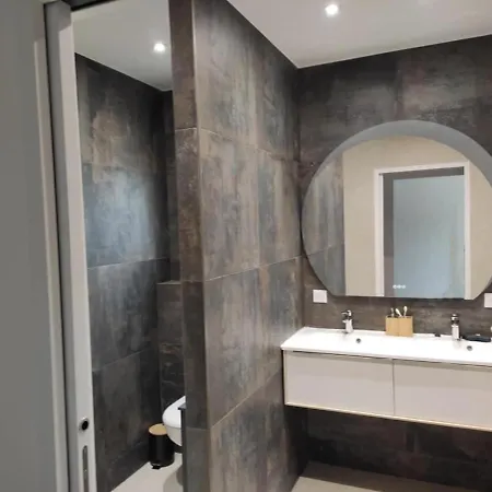 Avec Piscine 6 Personnes Bastelicaccia