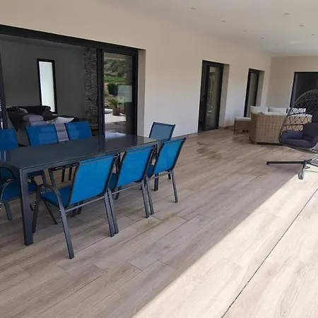 Avec Piscine 6 Personnes