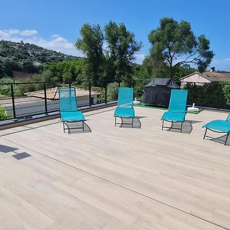 Avec Piscine 6 Personnes