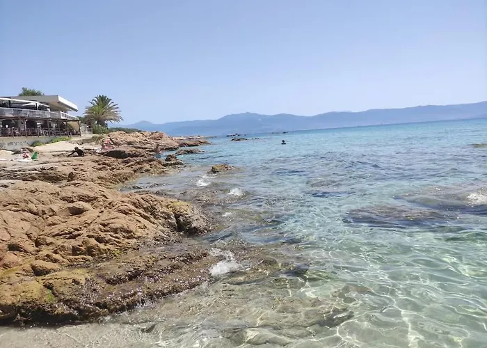 Avec Piscine 6 Personnes Villa *
