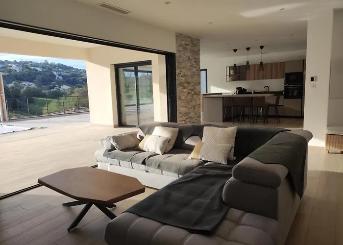 Villa Avec Piscine 6 Personnes Bastelicaccia