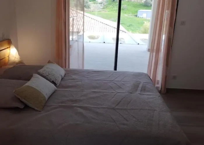 빌라 Avec Piscine 6 Personnes *